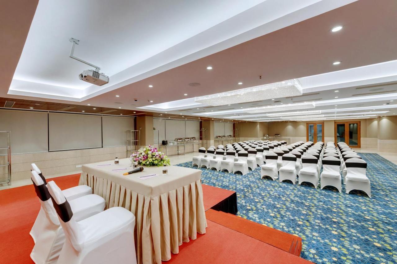 The Fern Residency Turbhe Hotel Navi Mumbai Exterior photo