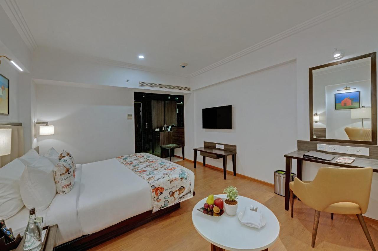The Fern Residency Turbhe Hotel Navi Mumbai Exterior photo